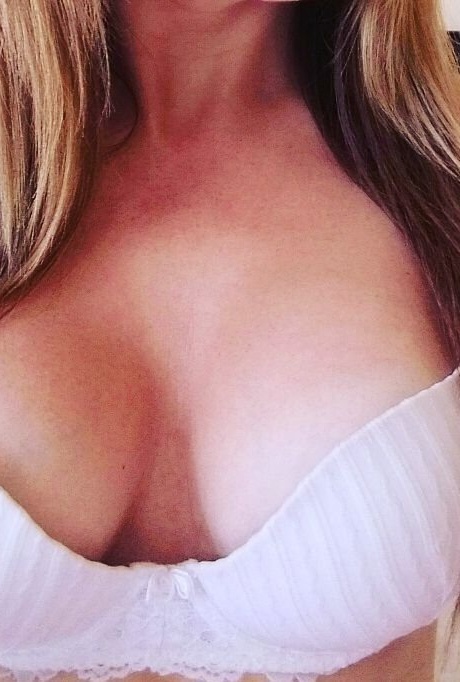 Оля, 23 — Басманный